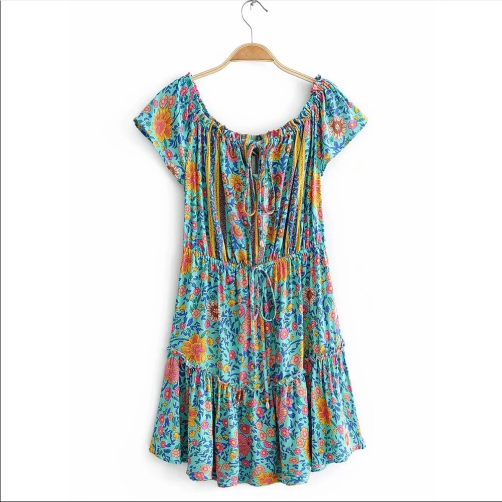 Off the Shoulder Tiered Boho Floral Print Dress - Picture 4 of 6